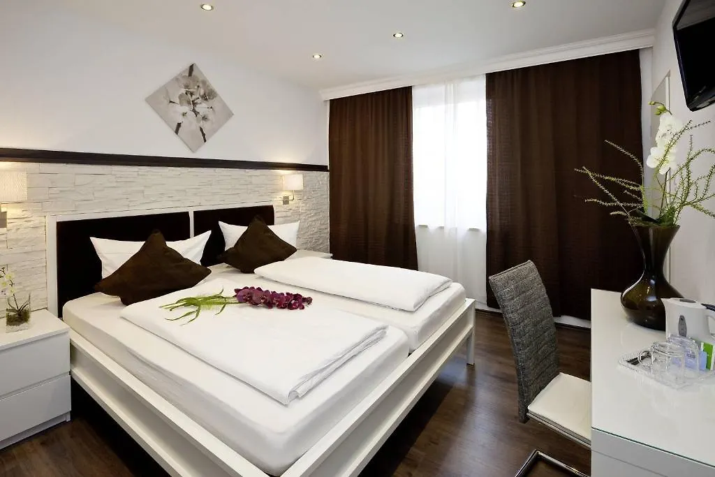 City Apart Hotel Füssen 3*,